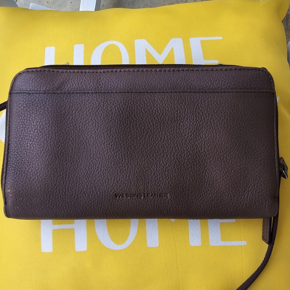 Wilson's Leather brown crossbody wallet